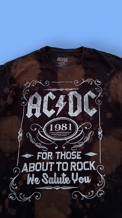 Футболка «AC/DC»