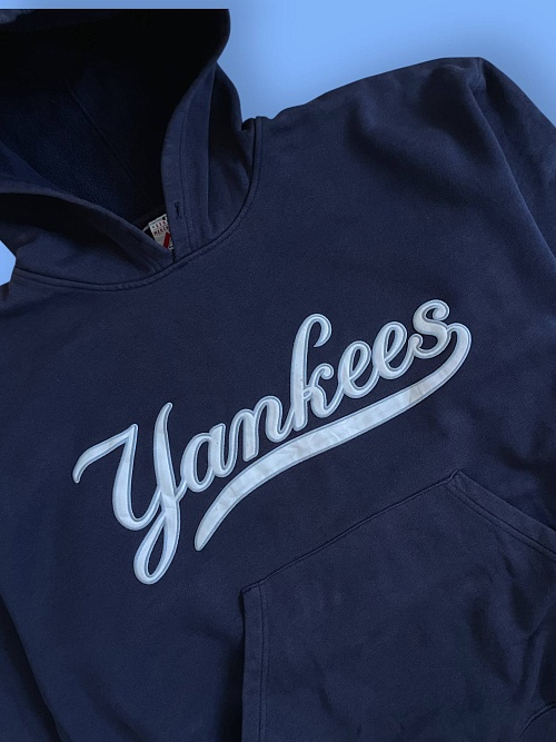 Плотное худи «MLB New York Yankees» от «Majestic» (официальная продукция MLB)