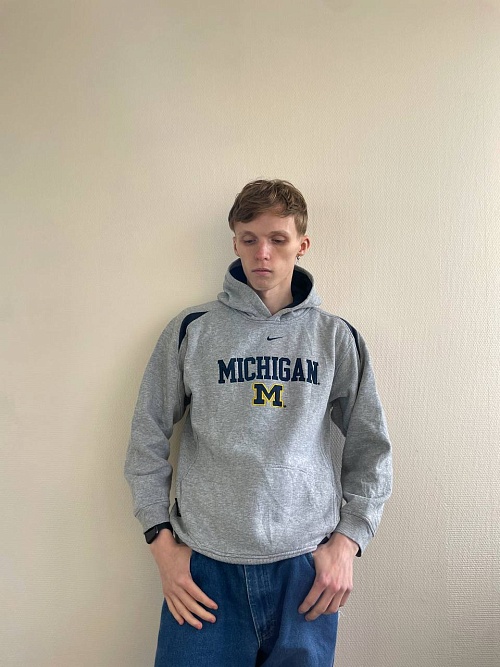 Худи «Michigan» от «Nike»