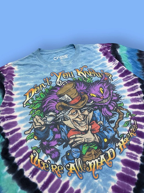 Футболка «Alice’s Adventures in Wonderland» от «Liquid Blue» 