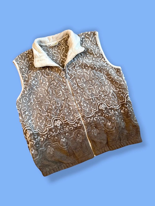 Флис жилетка с узорами  