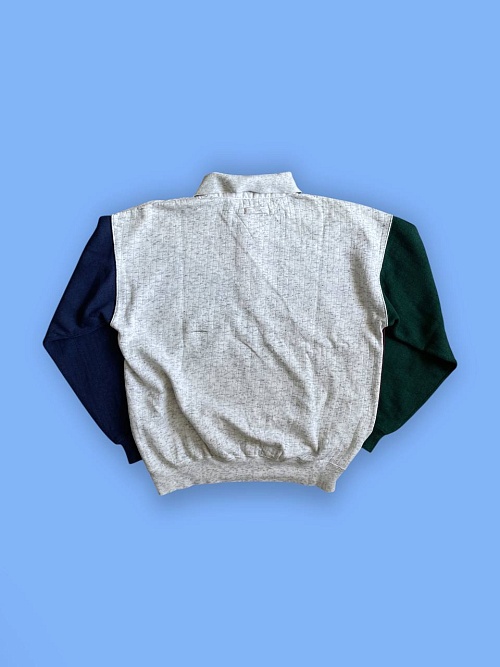 Кофта «The Apparel Zone»